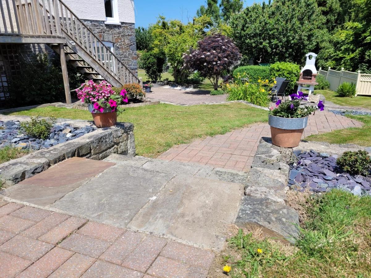 Llys Bach Apartment At Llys Aeron Aberaeron Exterior foto