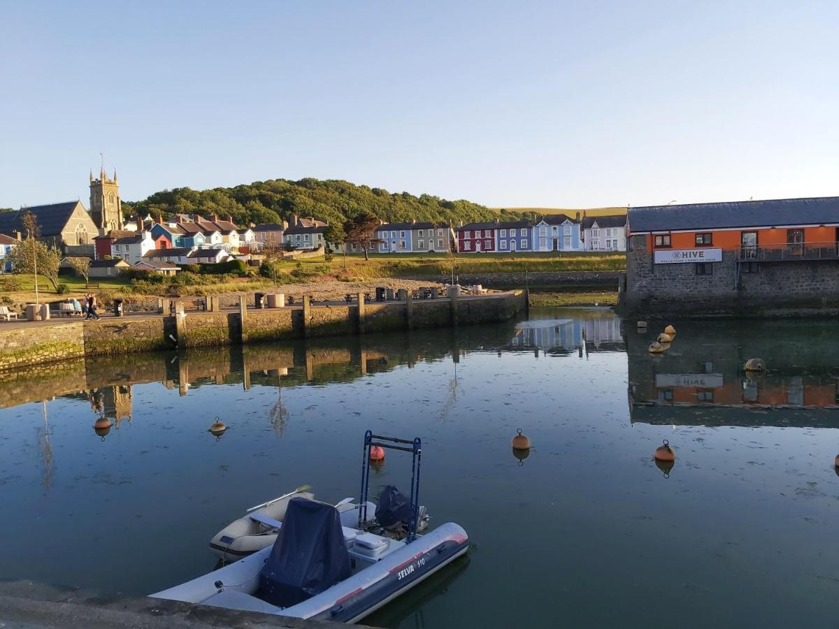 Llys Bach Apartment At Llys Aeron Aberaeron Exterior foto
