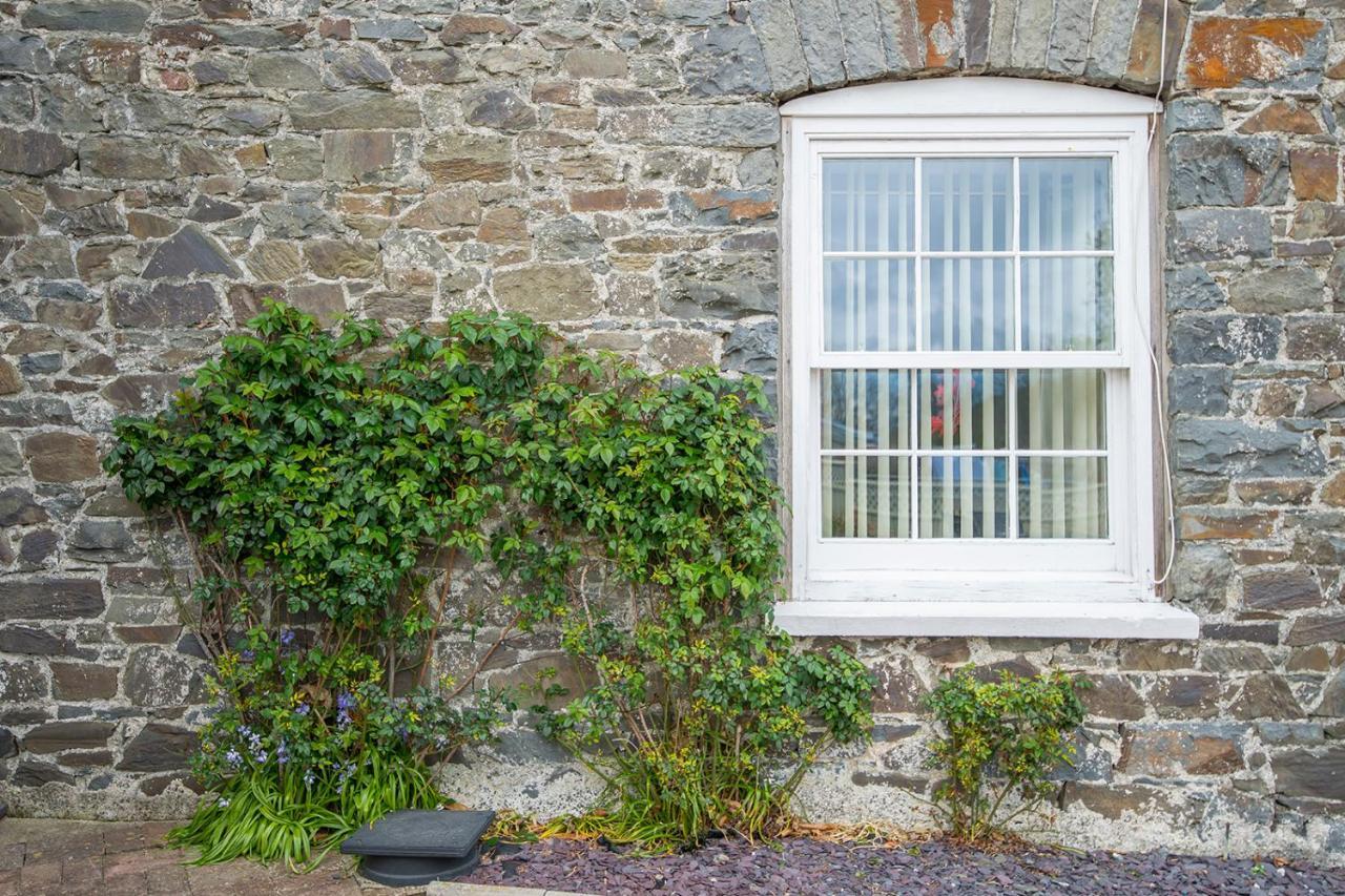 Llys Bach Apartment At Llys Aeron Aberaeron Exterior foto